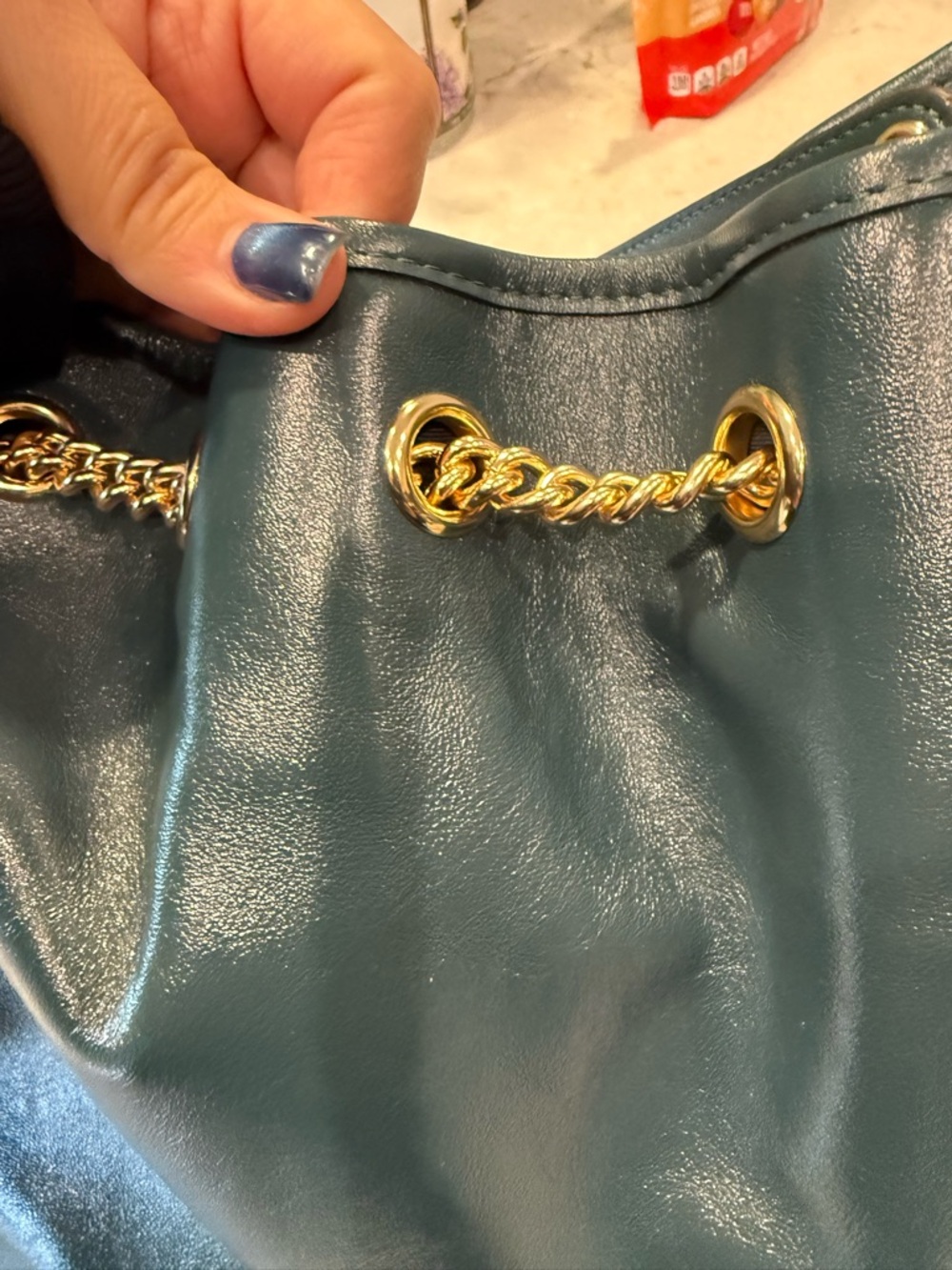 Coach Evelyn Shoulder bag in shiny smooth leather - Picture 2 of 8
